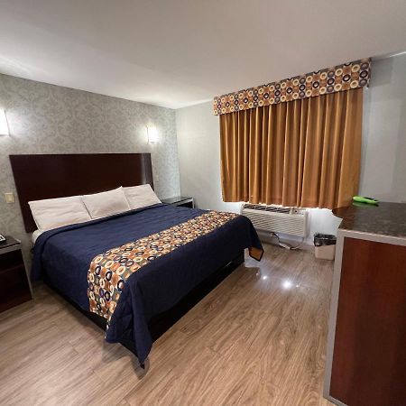 Atlantic Motor Inn Нью-Йорк Экстерьер фото